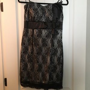Black And White Strapless Lace Tube Dress Used